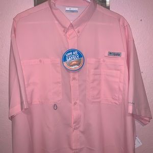 Pink Columbia button down short sleeve shirt